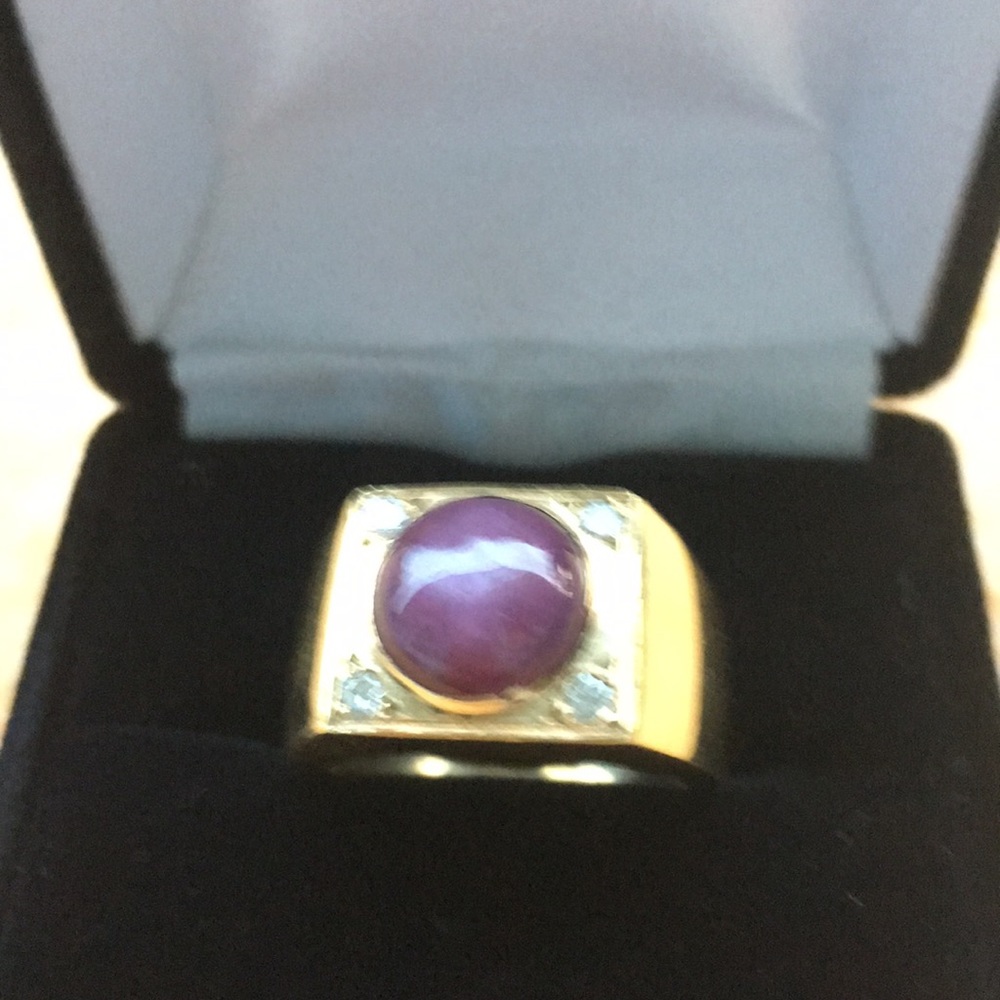 14K. GOLD STAR 🌟 RUBY 🔮 MEN’S 👨 RING - Picture 2 of 7
